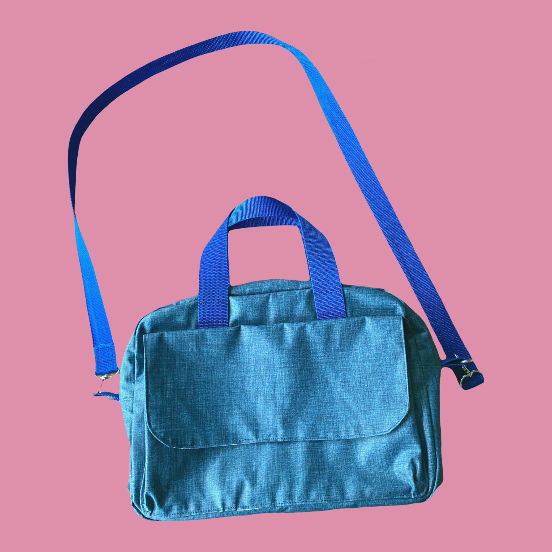 Toilettas, luiertas of gewoon een handige schoudertas