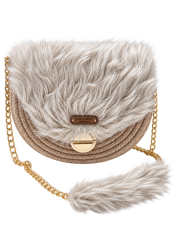 The Winter Whisper Bag 🤍