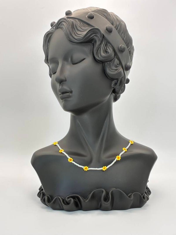 Handmade Daisy Beaded Necklace