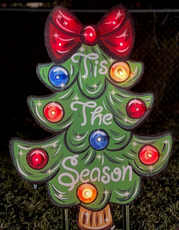 Paintable Christmas Tree