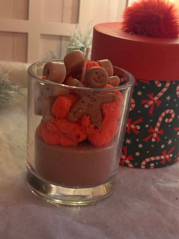 Gingerbread Party – Handgemaakte Geurkaars 🎄