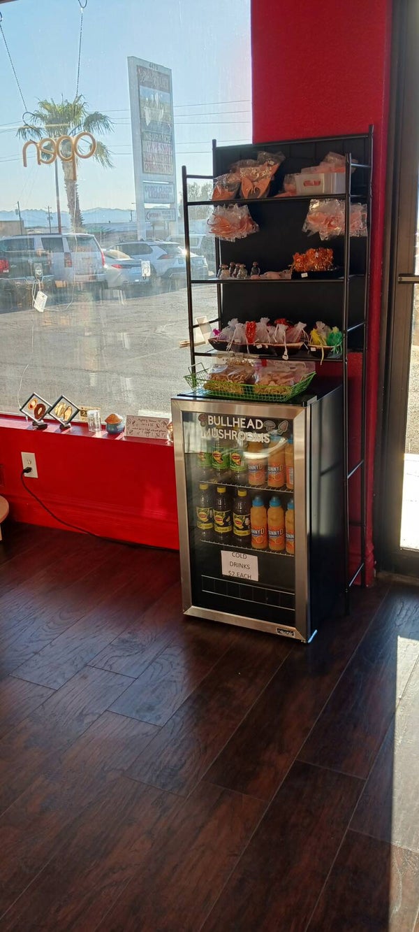 Bullhead Grown Fresh and Dehydrated Mushrooms