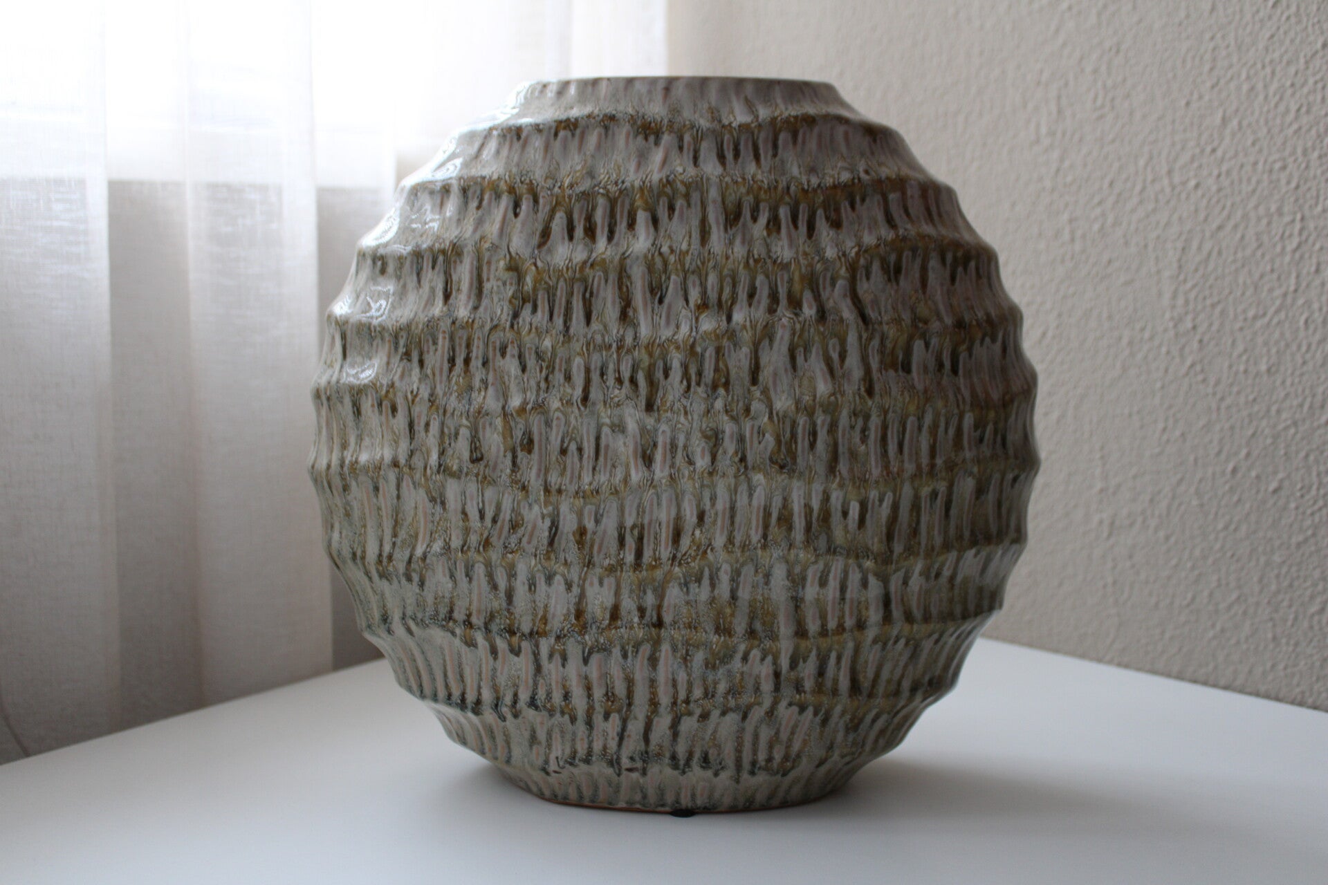 Brede vaas beige/groen