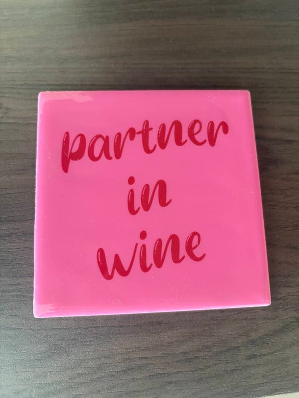 Tegel ‘partner in wine’