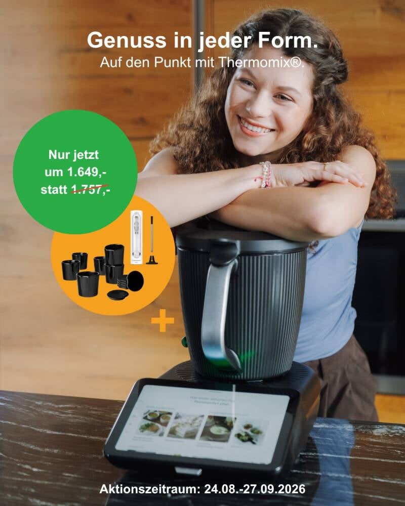 Frau mit Thermomix