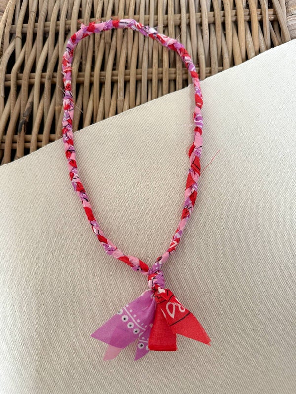 Bandana ketting ★ rood/roze