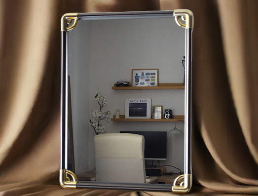 Vintage mirror