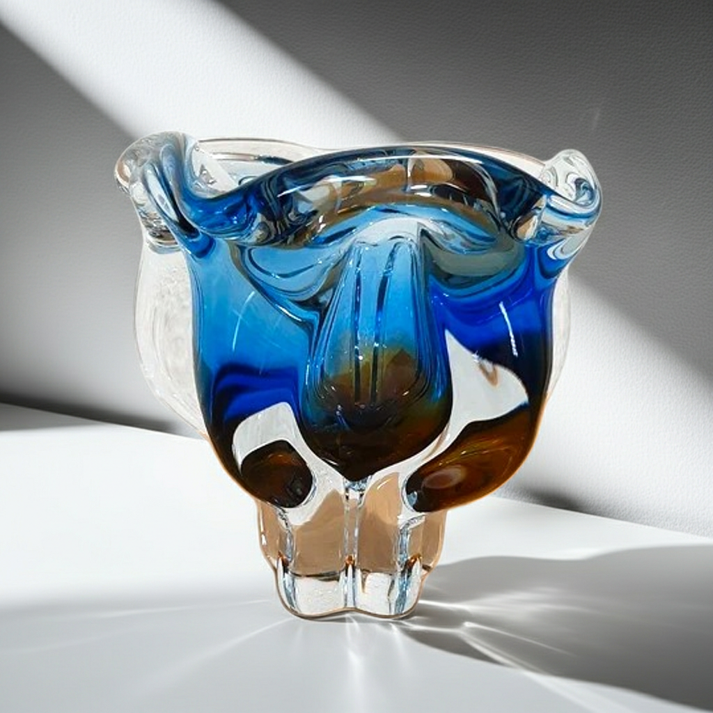 Chřibská Art Glass Pentagon Bowl – Blue & Yellow | Designed by Josef Hospodka, 1960s – TheyUnique