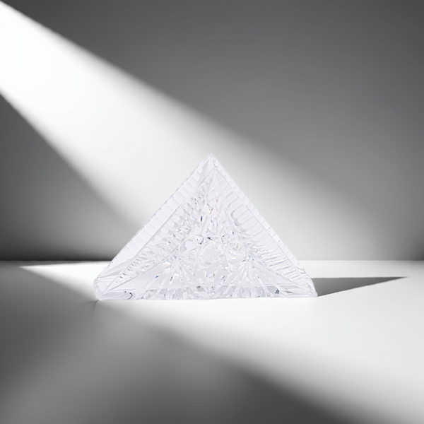 1970s Elegant Clear Crystal Napkin Holder – Triangle Shape with Pinwheel Star Design**