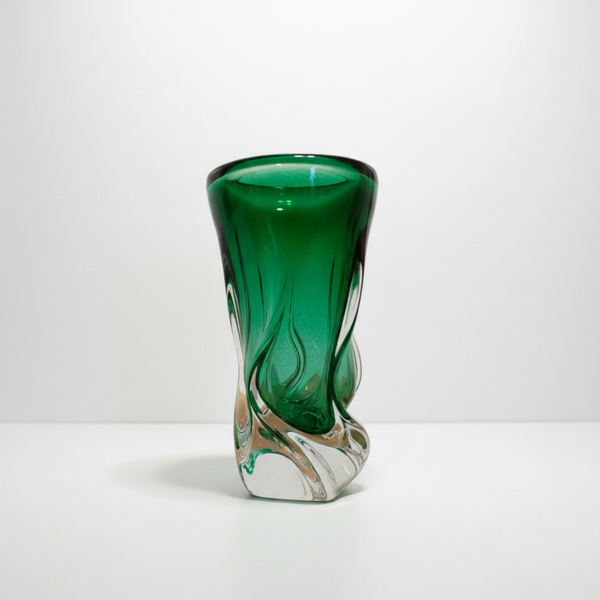 Josef Hospodka Handblown Art Glass Vase – Green Twisted Organic Form | Czech Mid-Century Design – TheyUnique