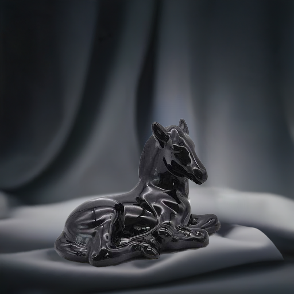 Vintage Black Ceramic Horse Figurine – Elegant Equestrian Decor