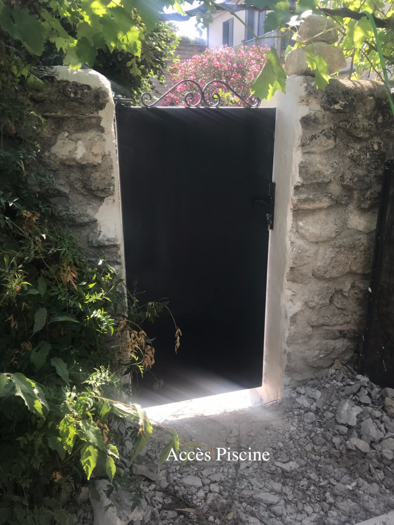 Accès piscine du jardin