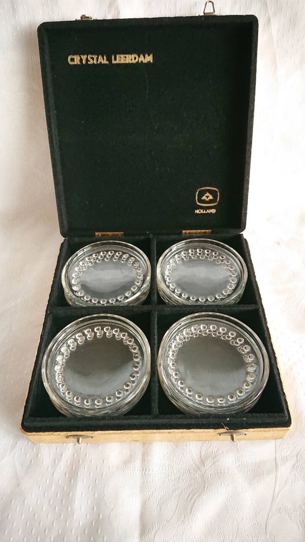 Leerdam crystal onderzetters in houten doos