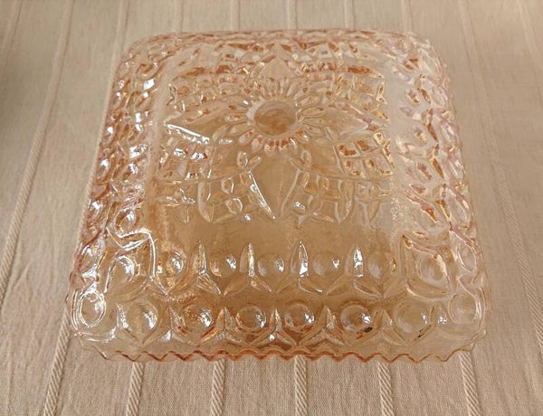 Plafonniere vierkant, amber, sierlijk motief (NR50)