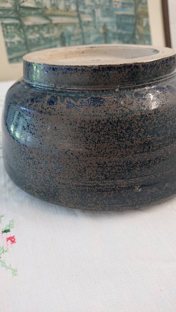 Handgemaakte pot in blauw bruin tinten 