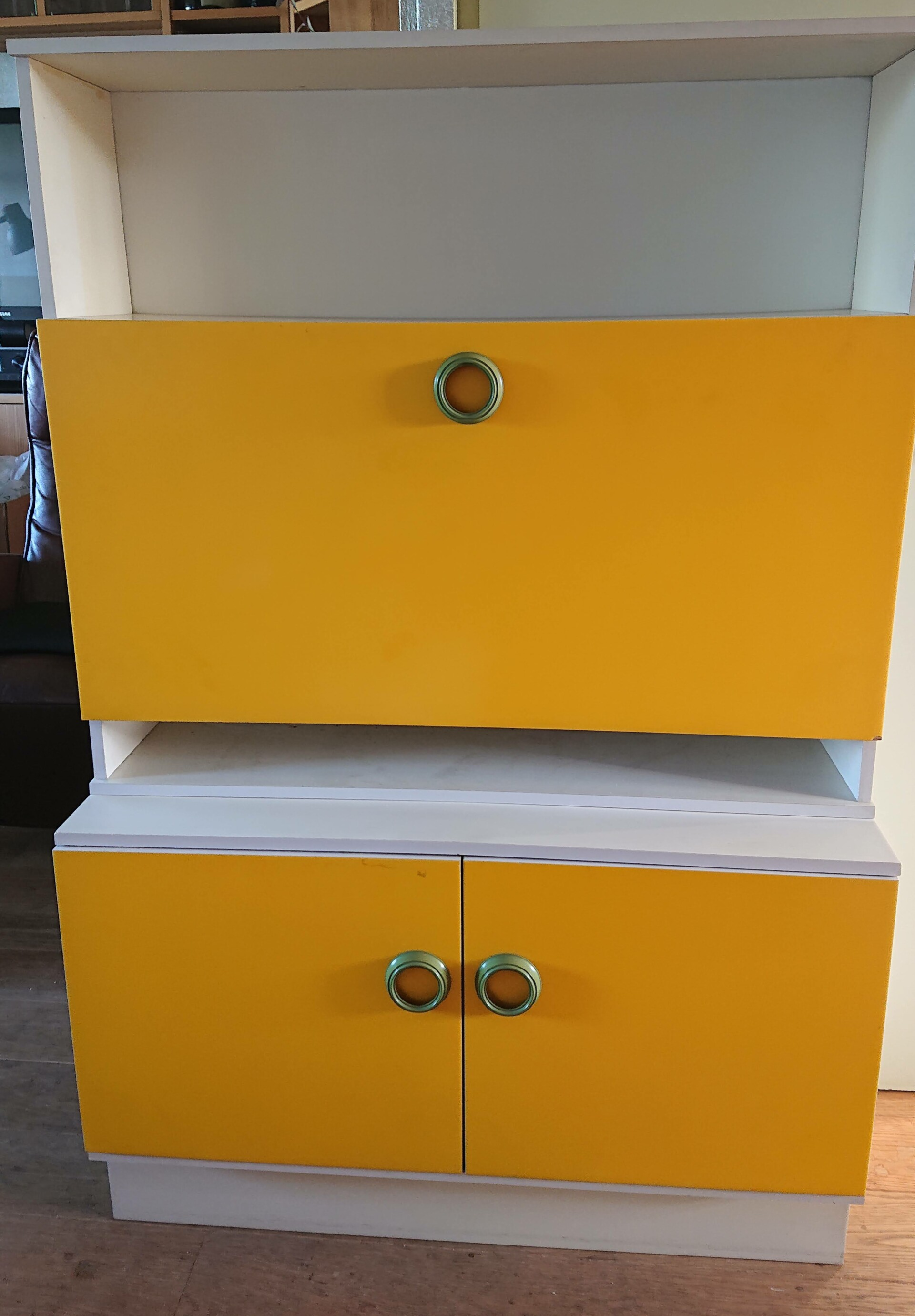 Secretaire in geel uit jaren '70, boekenkast, bureau, Duitse fabriecaat