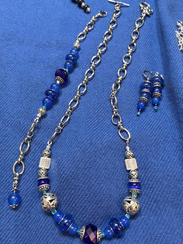 Royal Blue Faceted Abacus Necklace Set: 202311bn08 W95N24B7-9E2.2