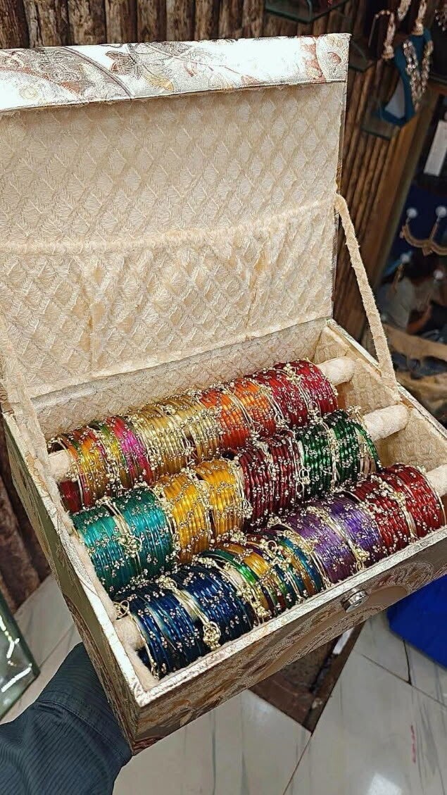 Ladies glass bangles with Kashmiri bangles