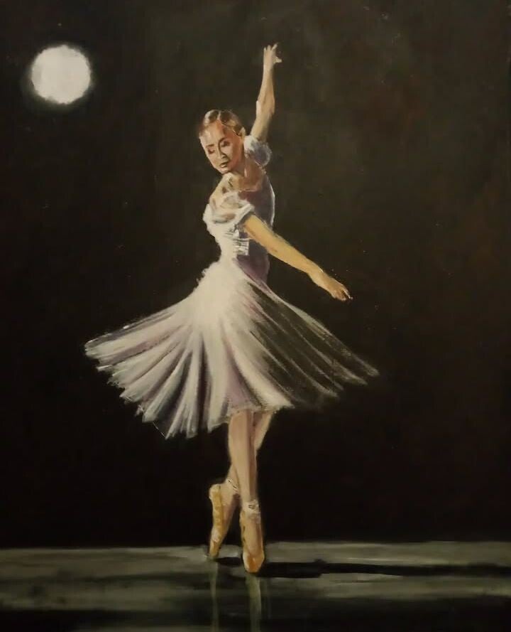 Ballerina moon