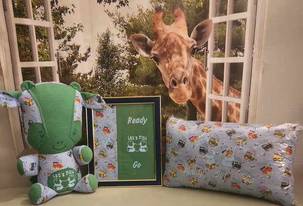 Let's play - design #1 (green)