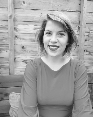 Tascha Sciarone, smiling Art Historian and Gallery Manager at Gallery Sorelle Sciarone