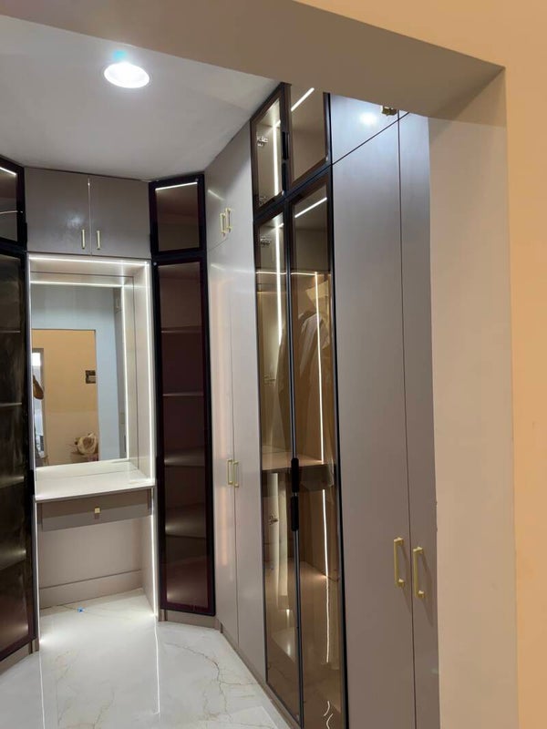Wooden doors and closet dressing