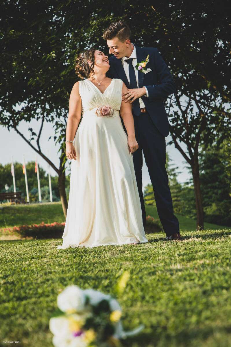 #MadridGlamour #ModelosEnMadrid #ActoresDeLaCapital #ArteYEstiloMadrid #SesionesFotográficasMadrid #EstudioDeEstrellas #ModaEnMadrid #CineEnLaCiudad #BrilloMadrid #EstudioCreativo #FashionMadrid #ActorLife #ModelLife #EstudioArte #GlamourMadrid #ShootsEnM