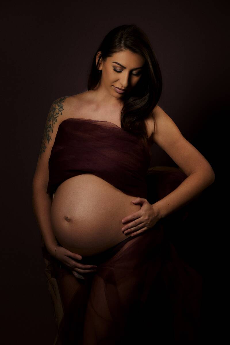 embarazada book de fotografia en torrejon de ardoz#sesion#de#estudio#en#madrid#torrejondeardoz#chiriacbogdanphotography#photographystyle#retratos#moda