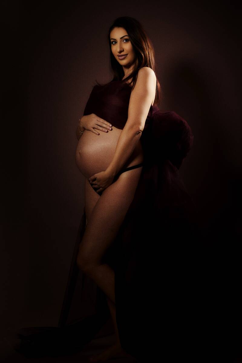 embarazada book de fotografia en torrejon de ardoz#sesion#de#estudio#en#madrid#torrejondeardoz#chiriacbogdanphotography#photographystyle#retratos#moda