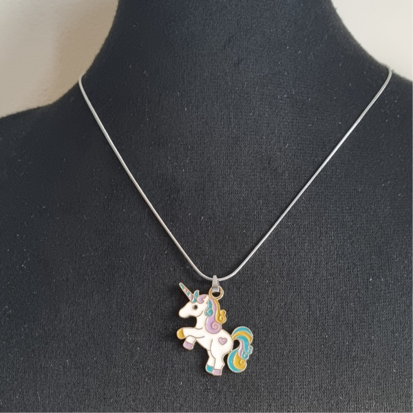Hartjes eenhoorn ketting
