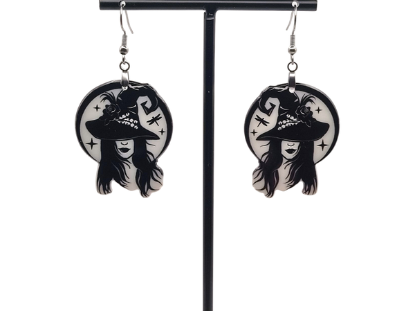 Stoere heks oorbellen