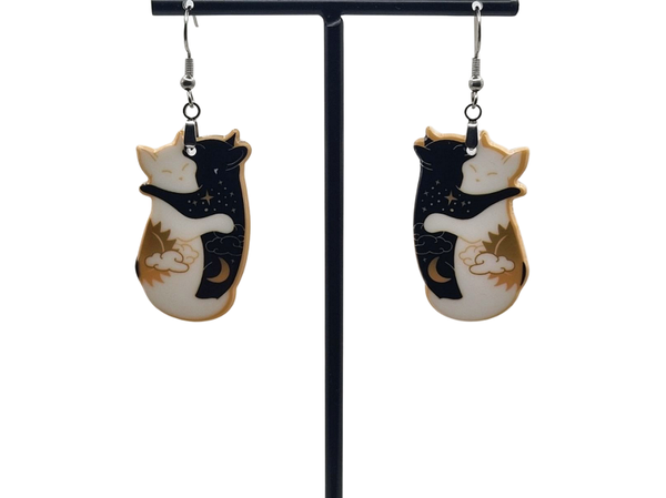 Zwart-maan en wit-zon katten oorbellen