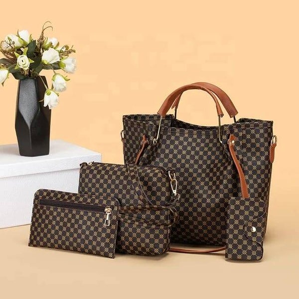 Bolso marrón