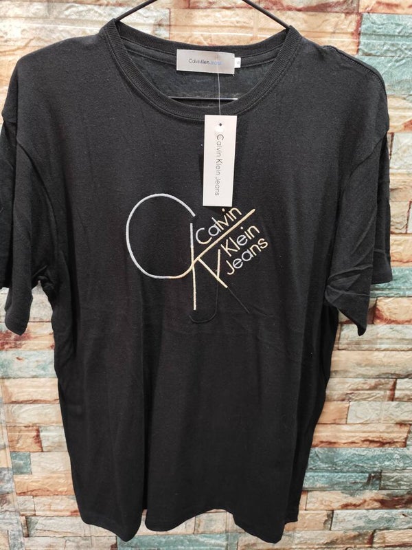 Camiseta Calvin