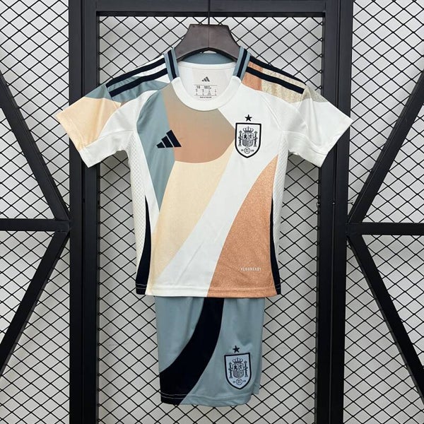 Equipación niñ@s España