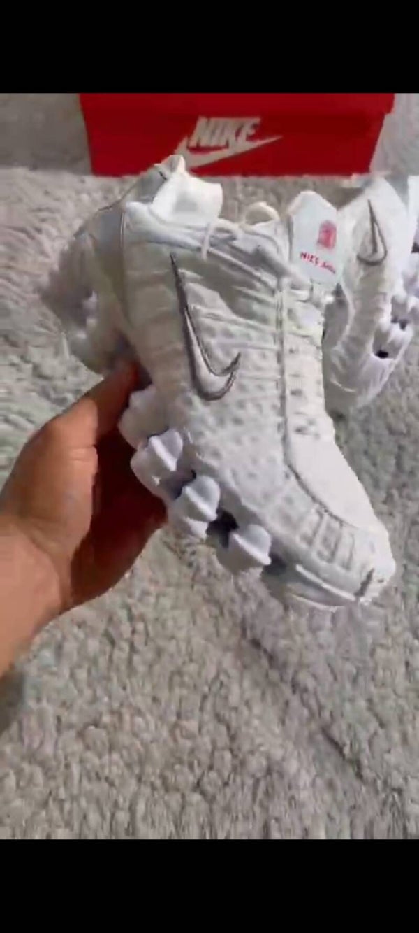 Nike Shox
