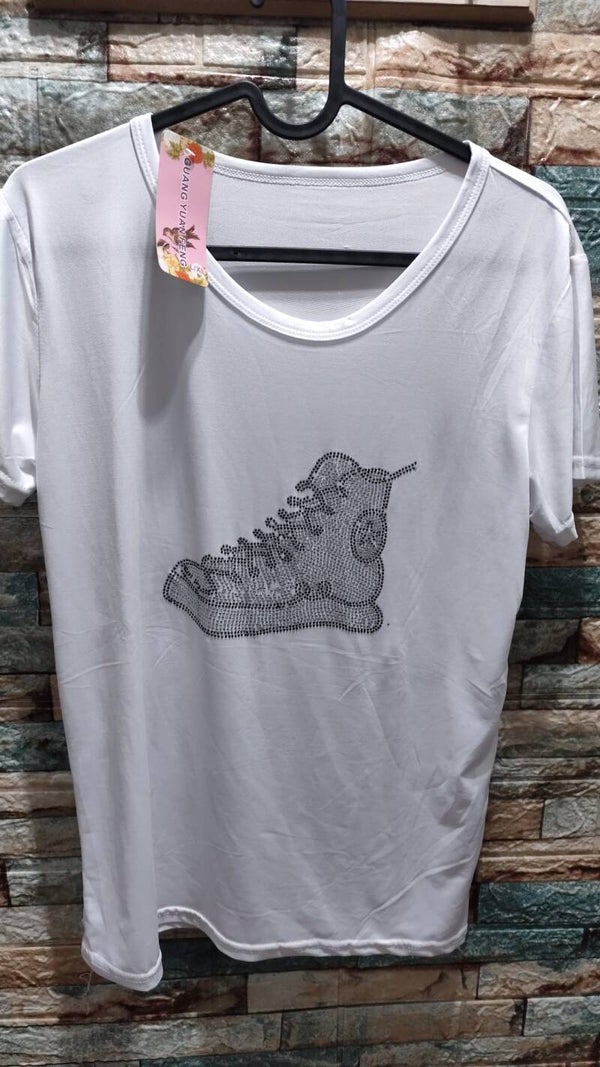 Camiseta zapatilla converse