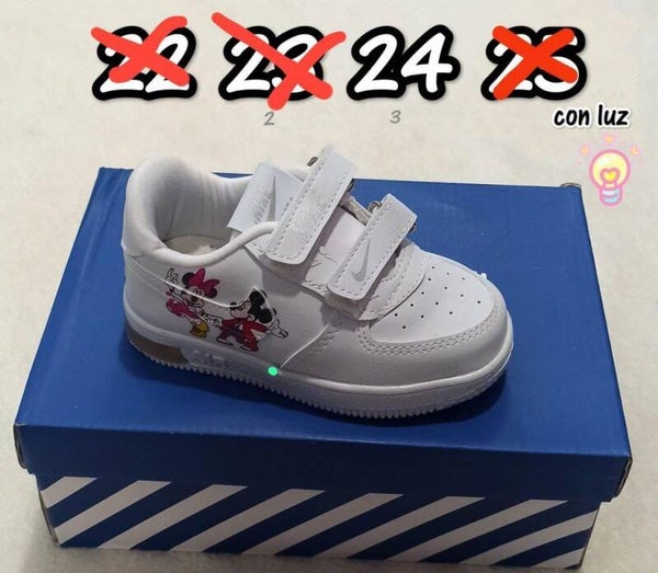 Zapatillas Nike con luz