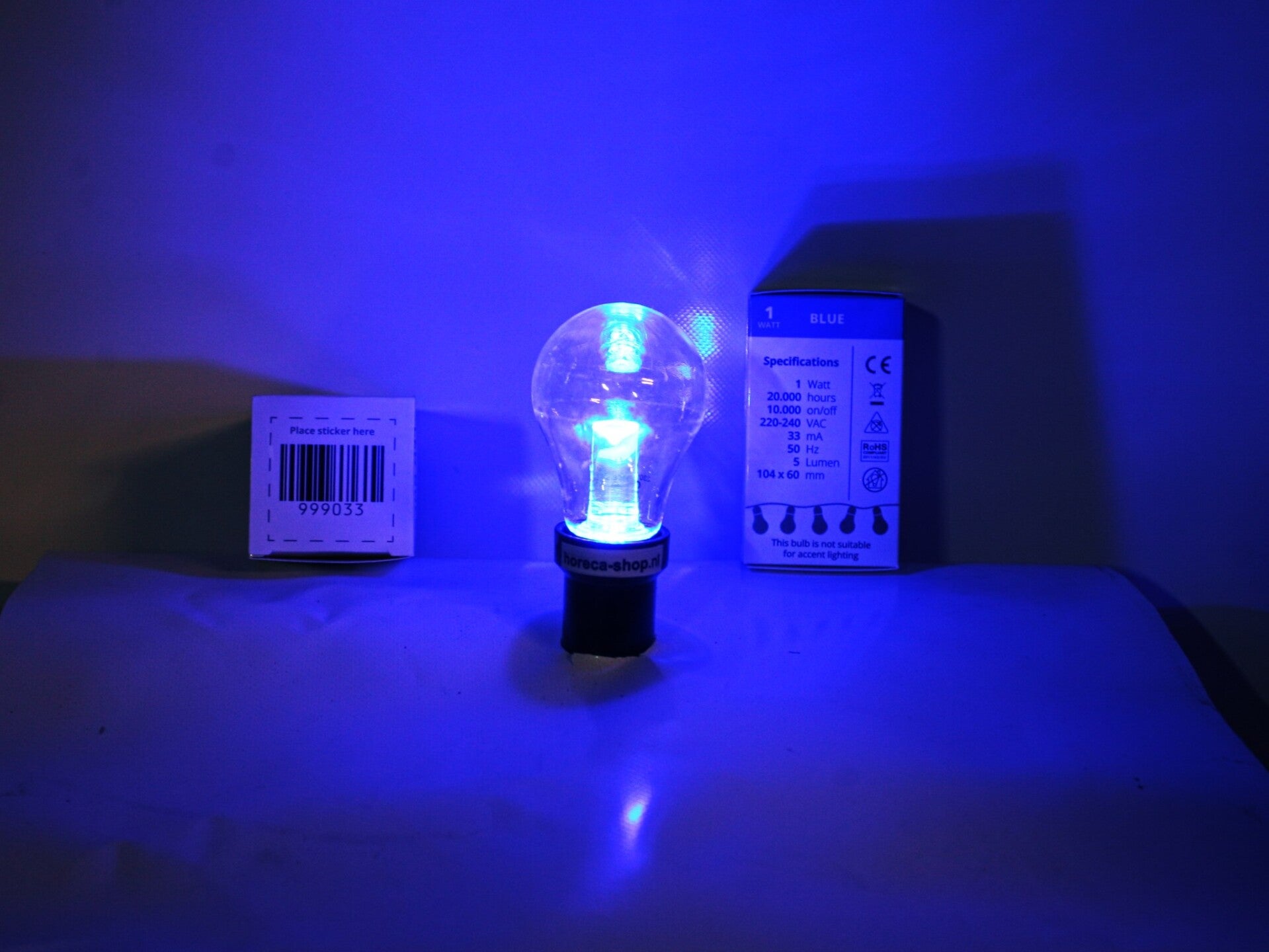 Grote blauwe ledlamp voor prikkabel