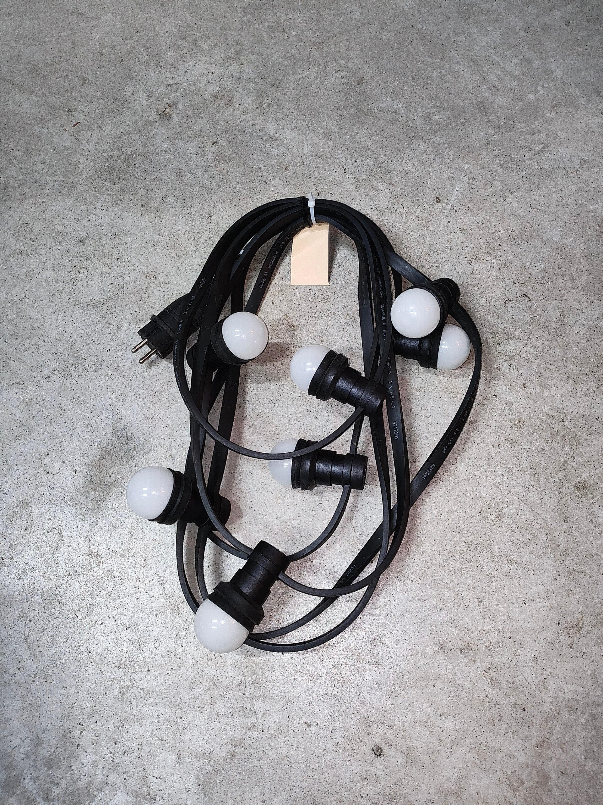 2e kans Prikkabel   5 m. met  7  lampen