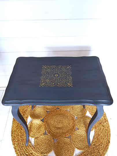Petite table d'appoint