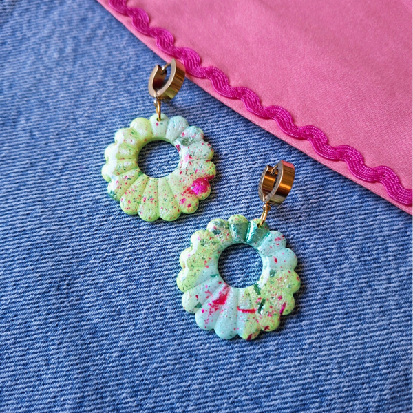 Oorbel Bloem met discodip