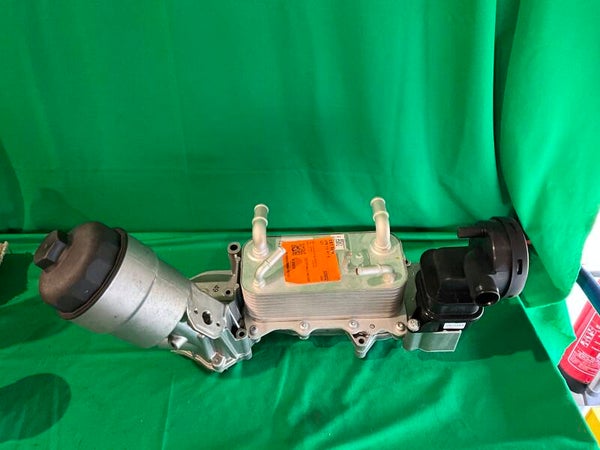 Porsche 991 turbo/ GT2-RS oil conduction housing 0PB115401K