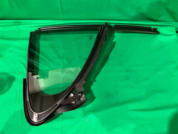 2010-2016 PORSCHE PANAMERA REAR RIGHT WINDOW GLASS 970544312 NEW
