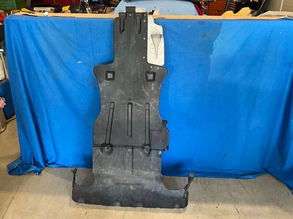 PORSCHE CAYENNE ENGINE UNDERPLATE 7P0825369 7P0825285