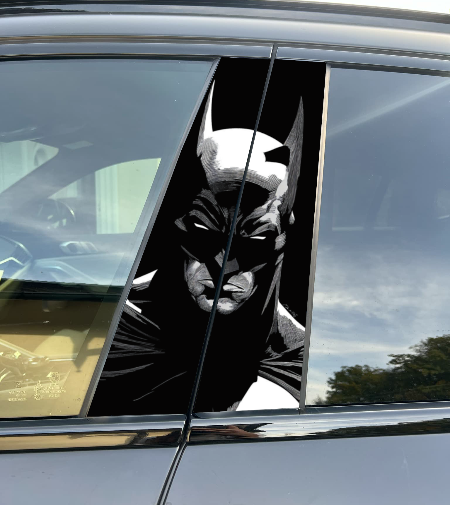 Premium Vinyl Car Pillar Wrap – Stylish & Durable B-Pillar Batman