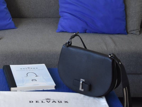 Delvaux Mutin  in zwart kalfsleer met dustbag