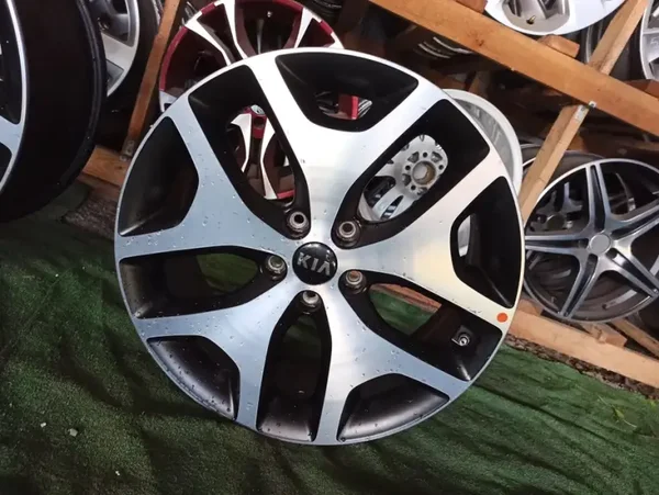 FELGI ALUMINIOWE ORGINAŁ KIA