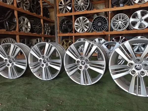 FELGI ALUMINIOWE ORGINALNE SKODA 5X112 18"