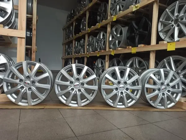 FELGI ALUMINIOWE ORGINAŁ PLATIN 5X112 15"
